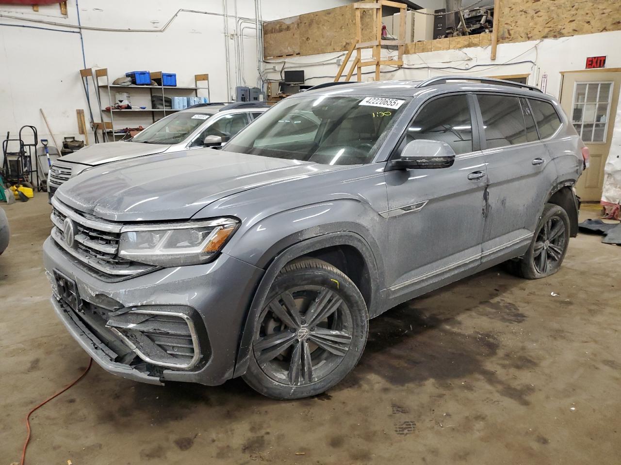 2021 Volkswagen Atlas - Image 1