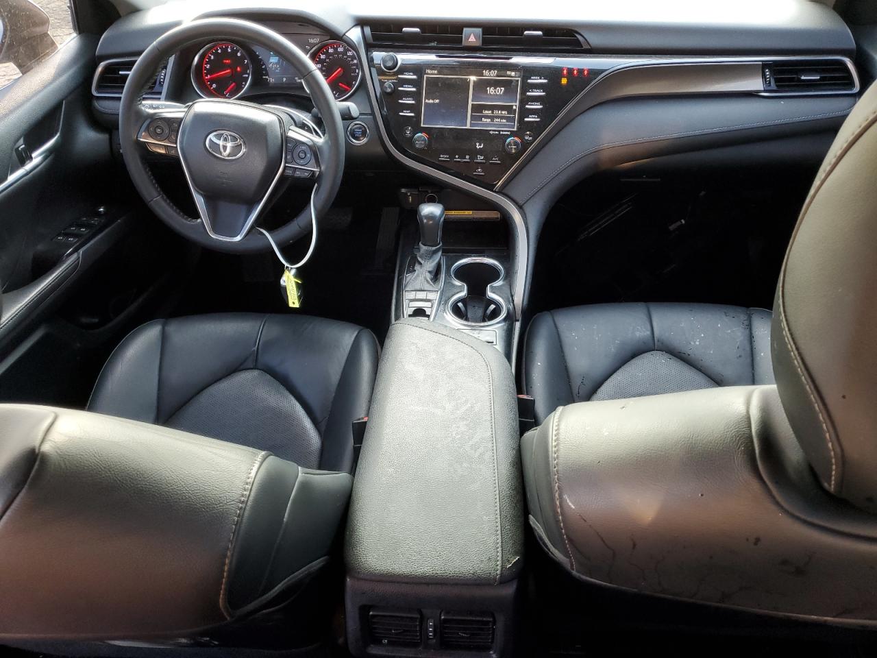2020 Toyota Camry - Image 8