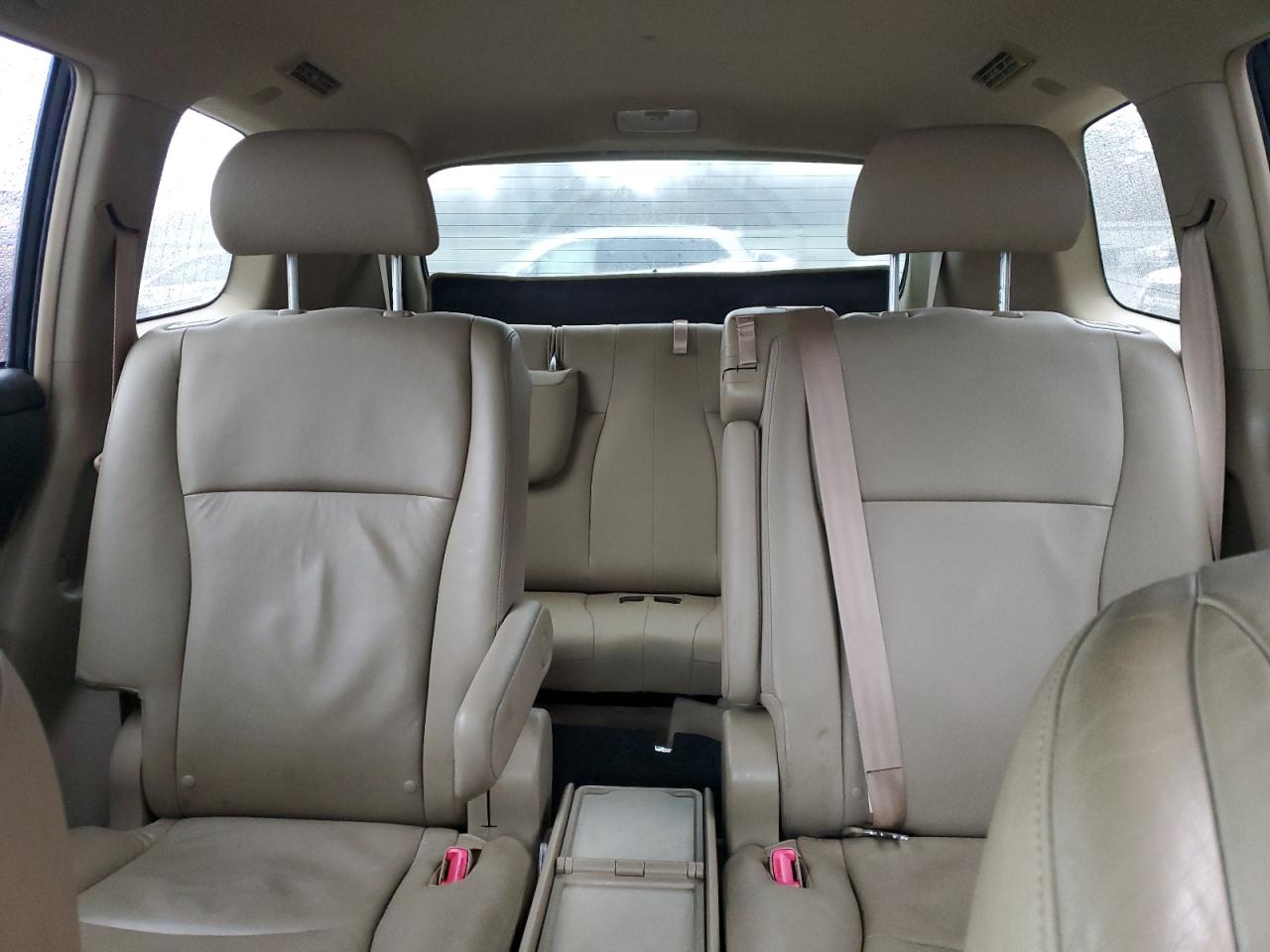 2008 Toyota Highlander - Image 10