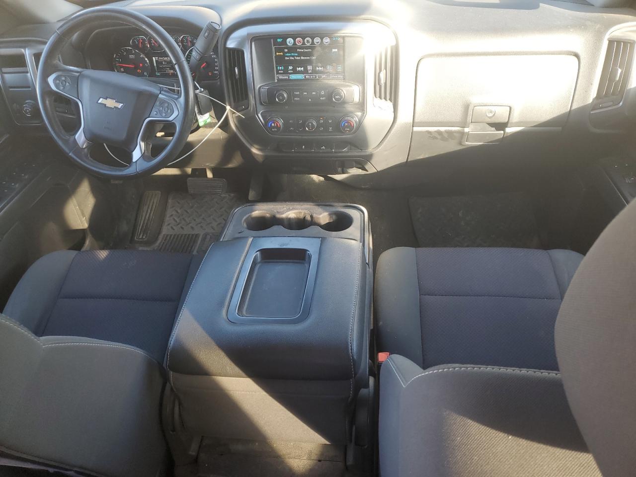 2016 Chevrolet Silverado - Image 8