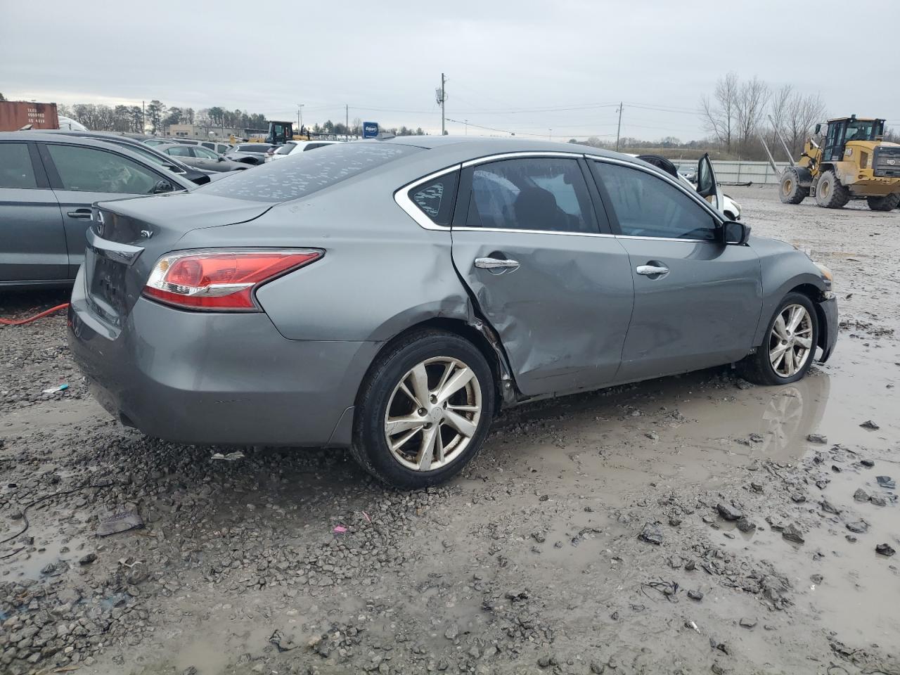 2015 Nissan Altima - Image 3