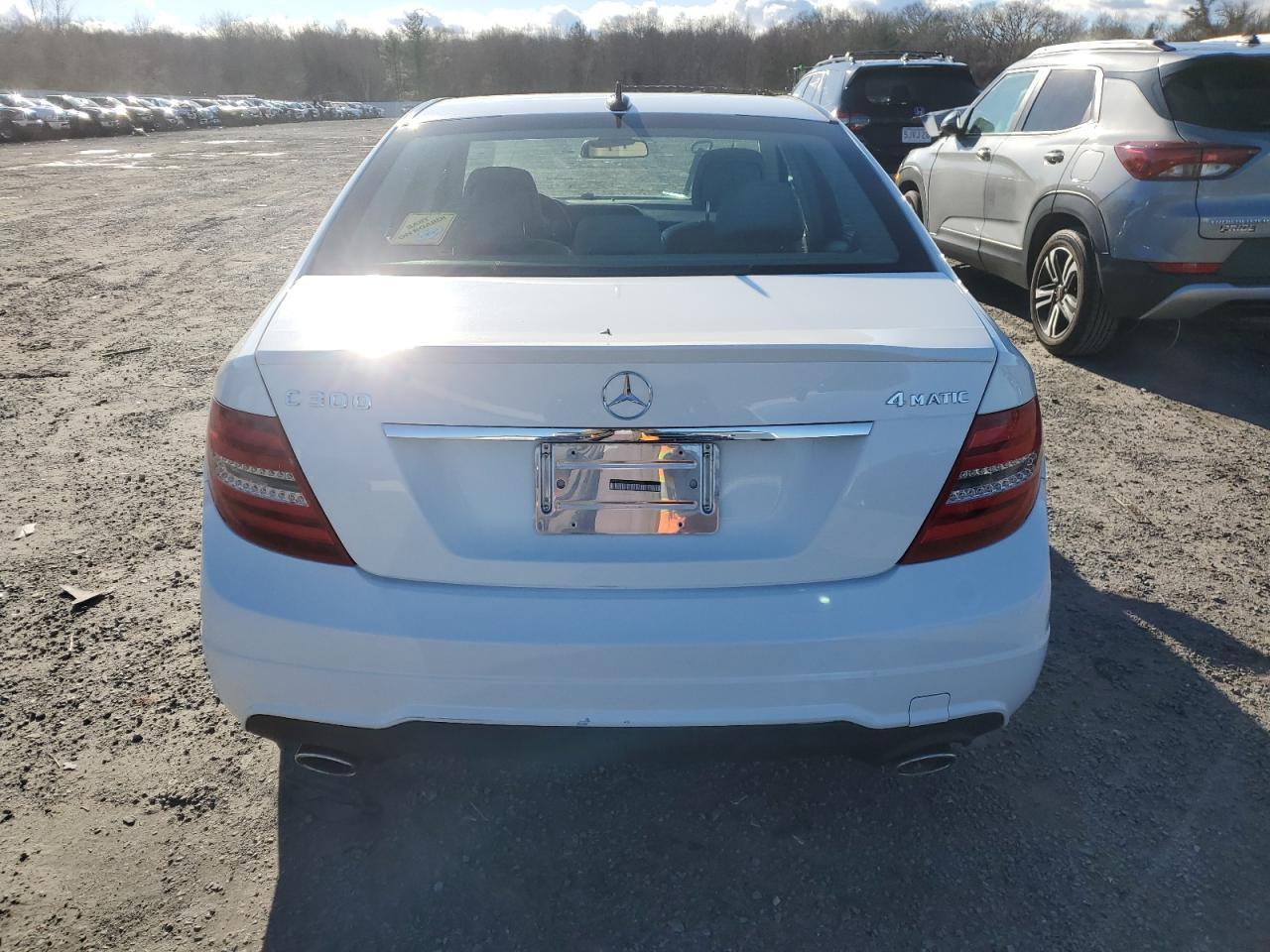 VIN WDDGF8AB5DR245685 2013 MERCEDES-BENZ C-CLASS no.6