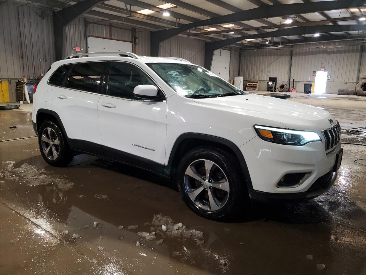 2019 Jeep Grand Cherokee - Image 4
