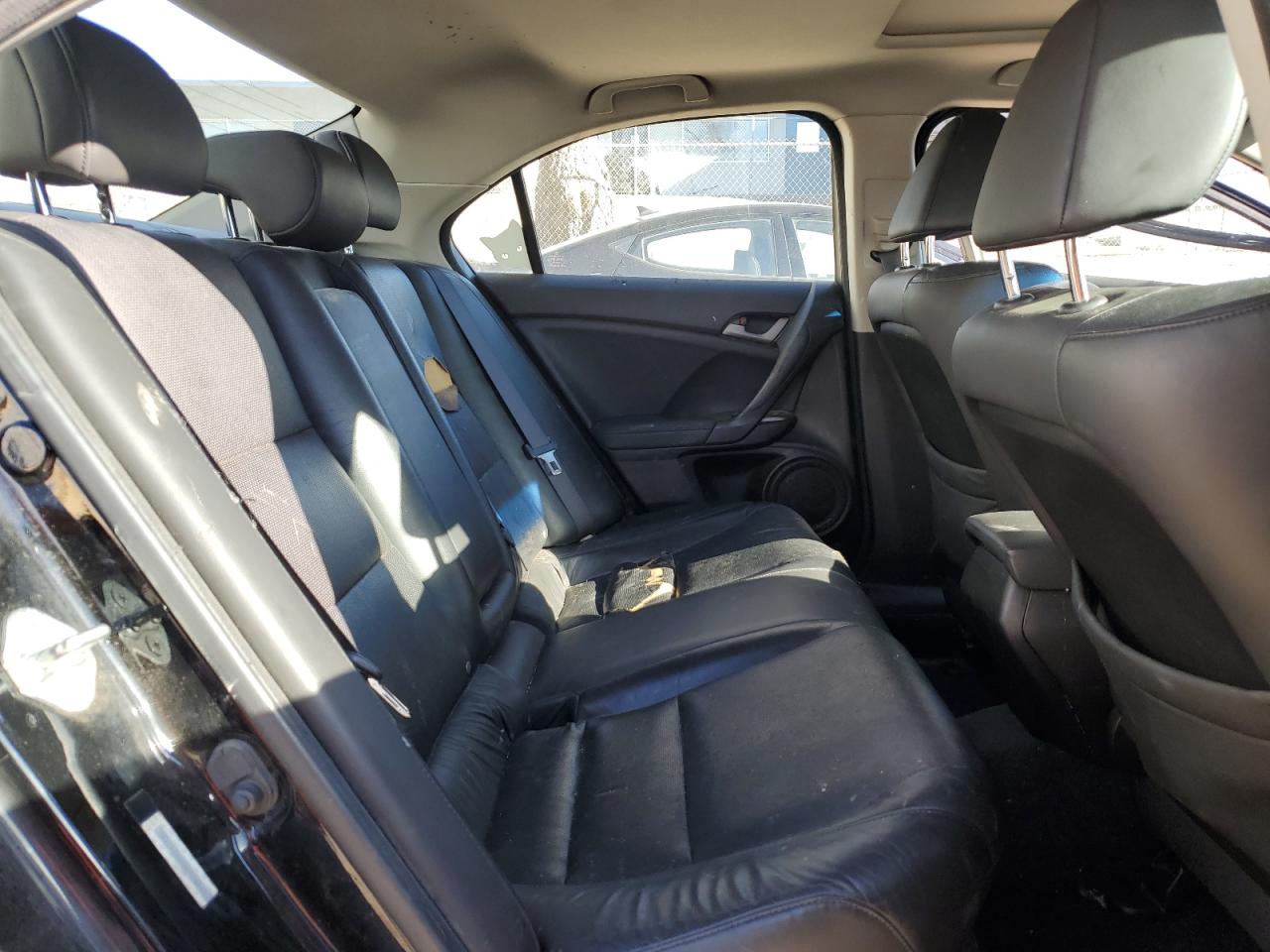 2010 Acura TSX - Image 10