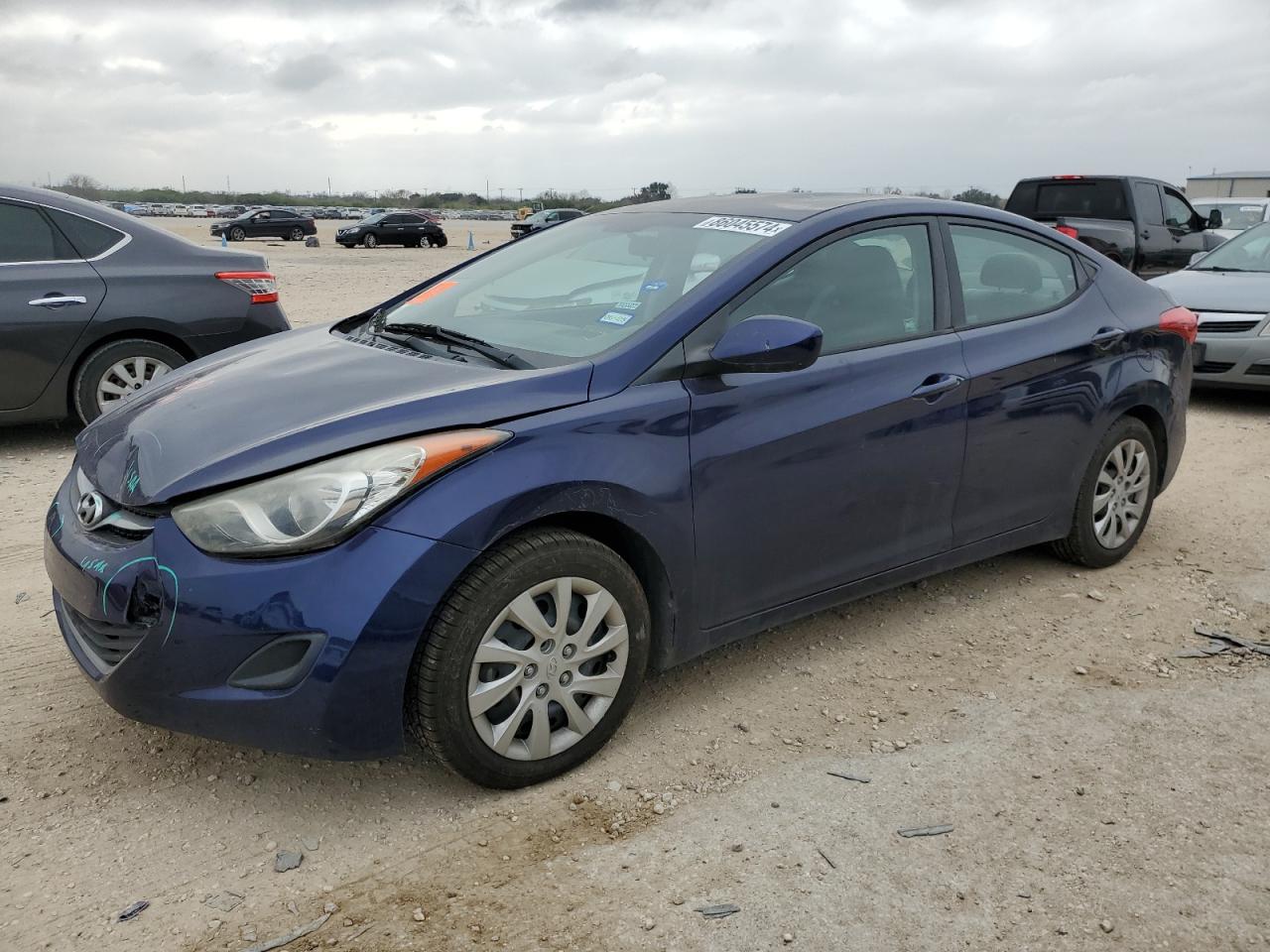 2013 Hyundai Elantra - Image 1