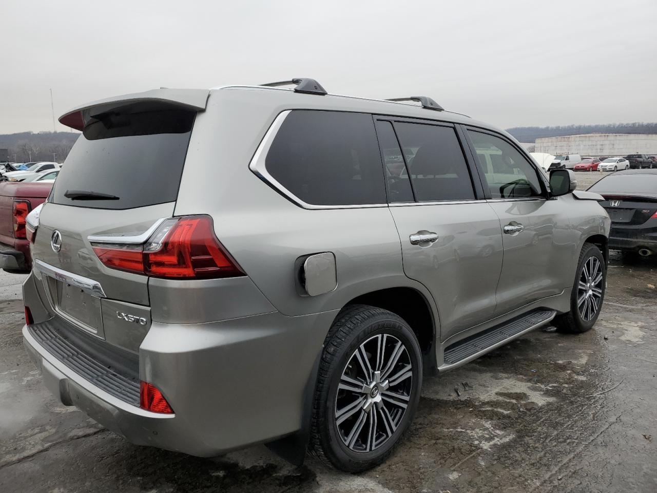 2021 Lexus LX - Image 3