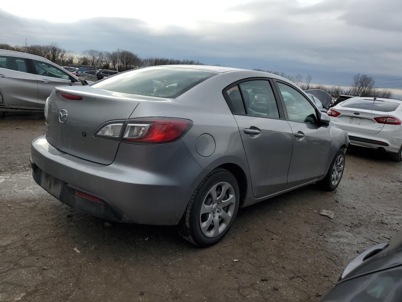 2011 Mazda 3 - Image 3