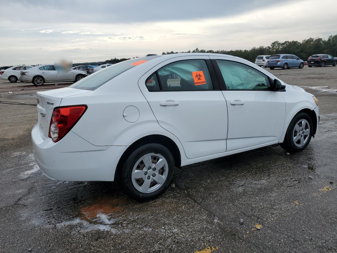 2015 Chevrolet Sonic - Image 3