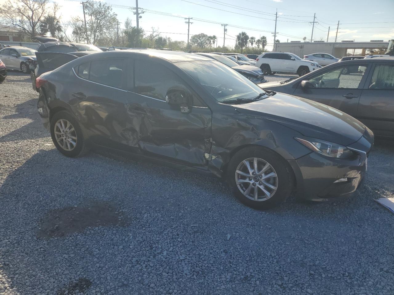 VIN 3MZBM1U76GM328909 2016 MAZDA 3 no.4