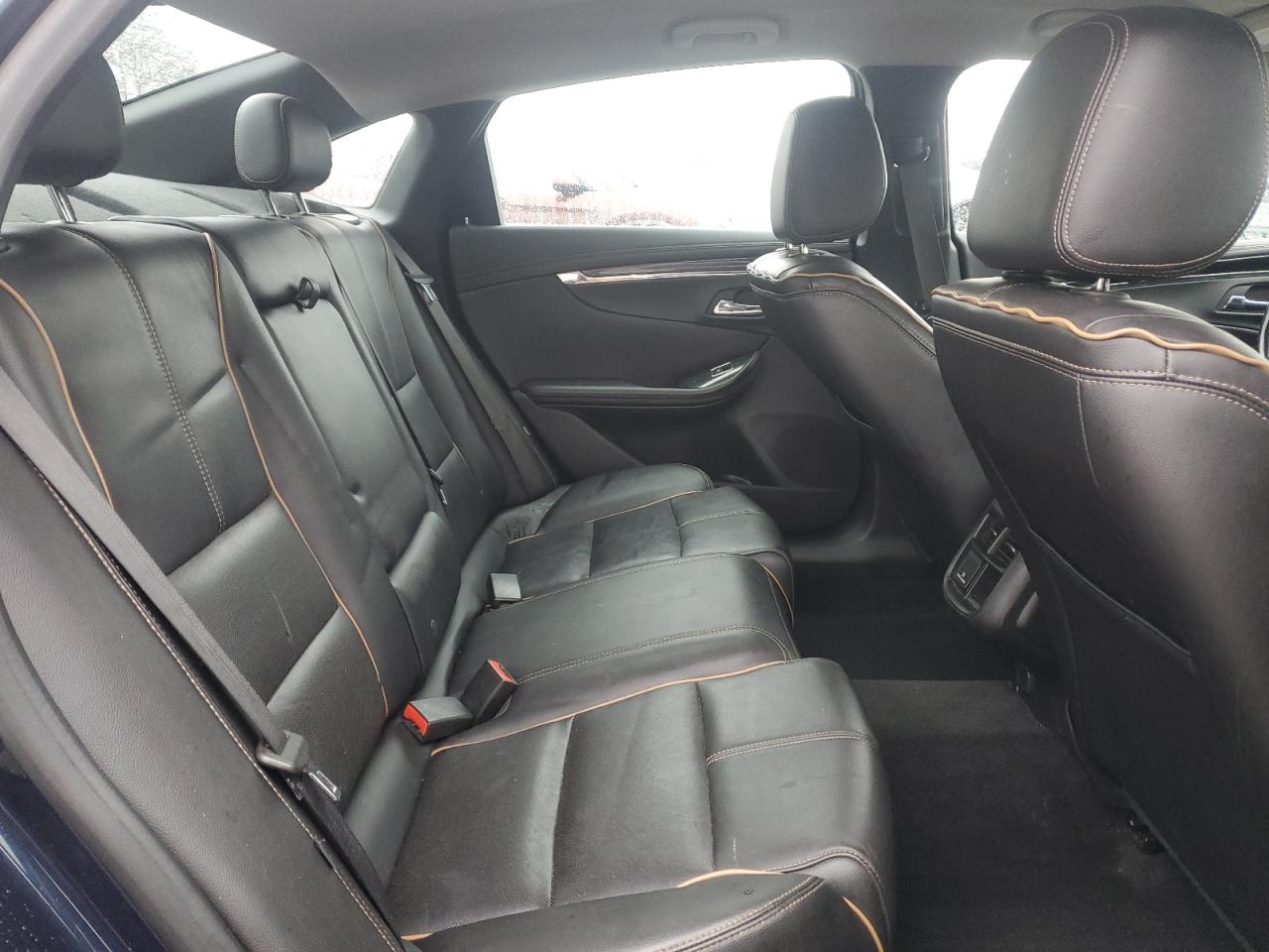 2018 Chevrolet Impala - Image 11