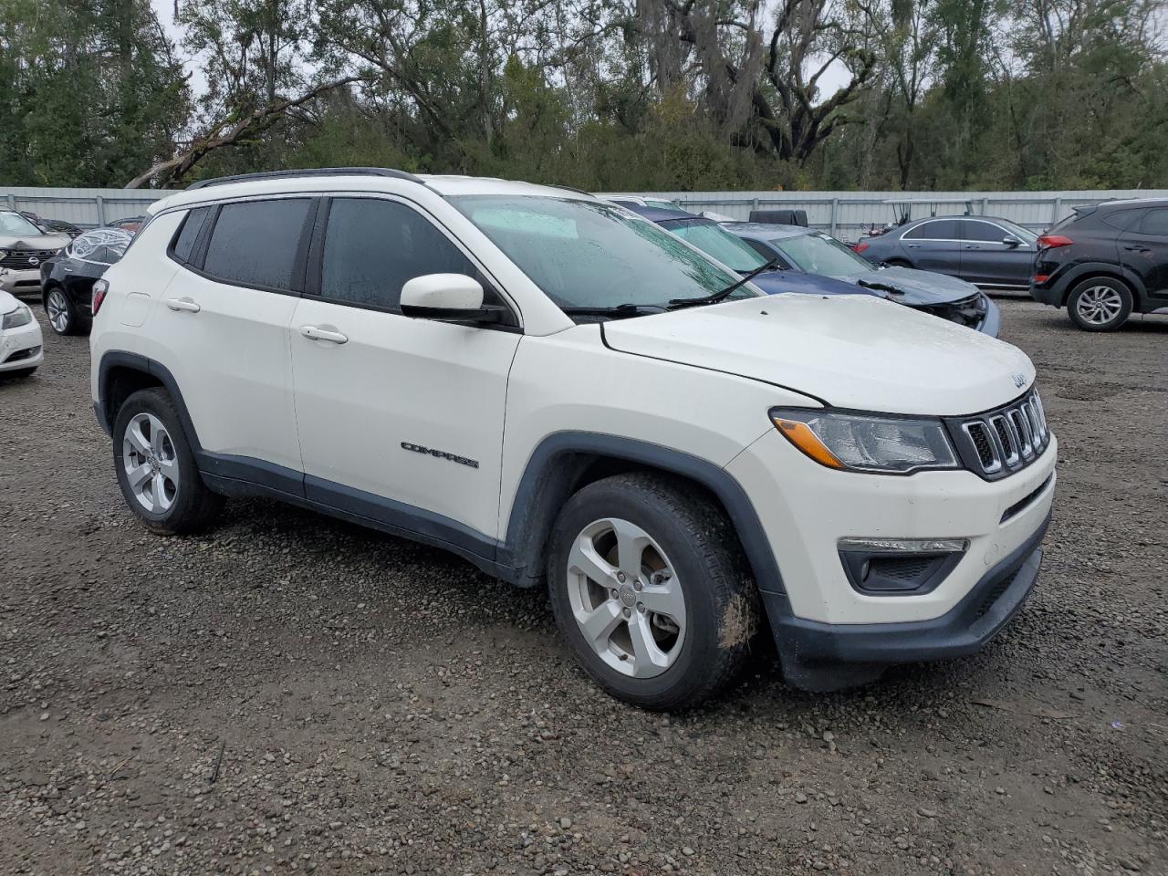 2019 Jeep Compass - Image 4
