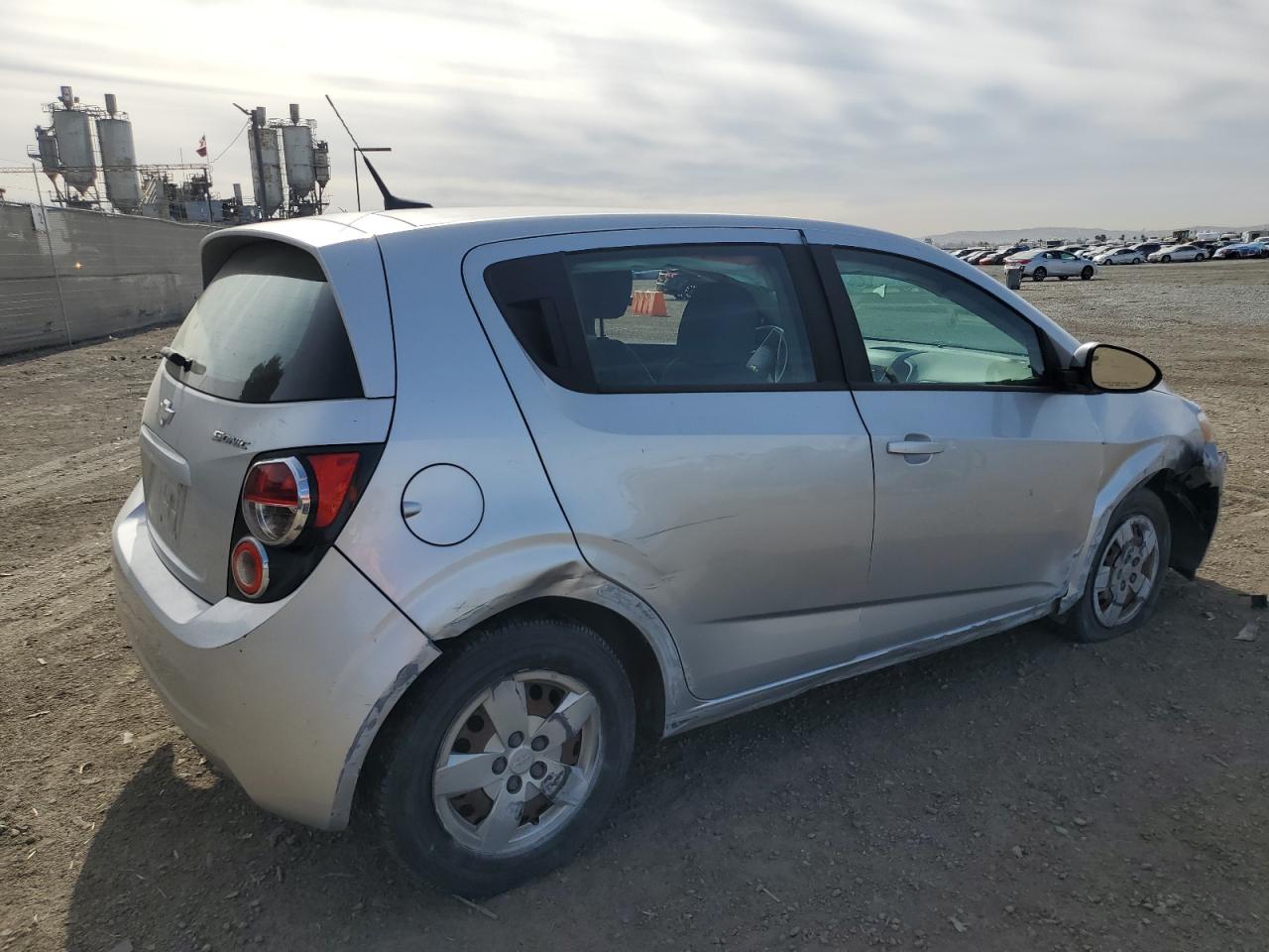 2013 Chevrolet Sonic - Image 3
