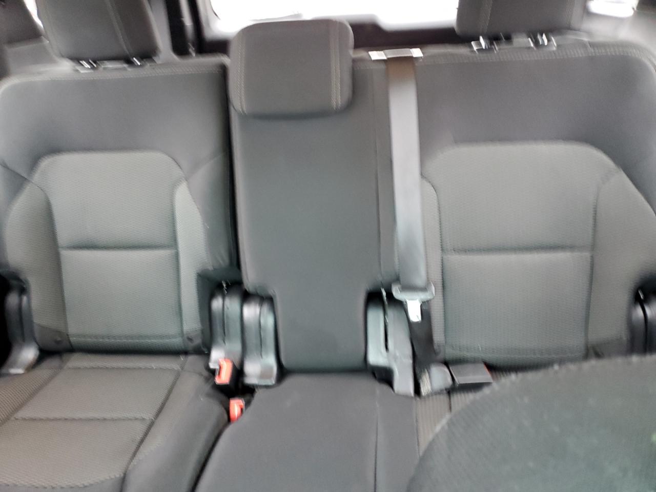 2016 Ford Explorer - Image 10