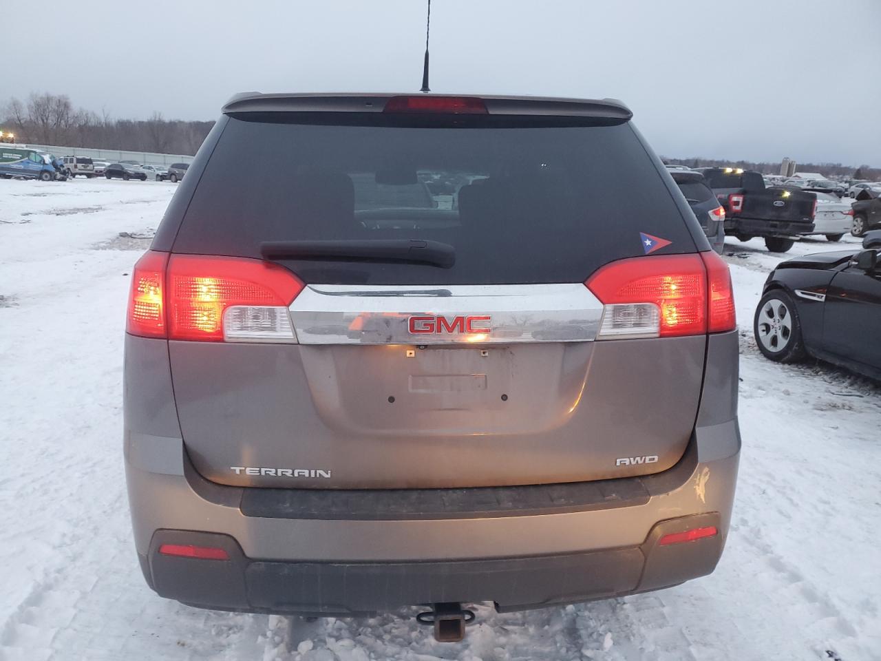 2011 GMC Terrain - Image 6