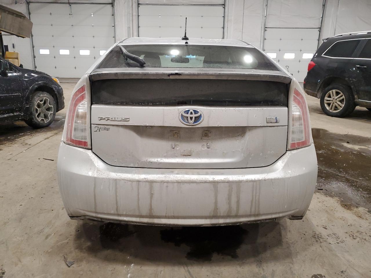 2012 Toyota Prius - Image 6