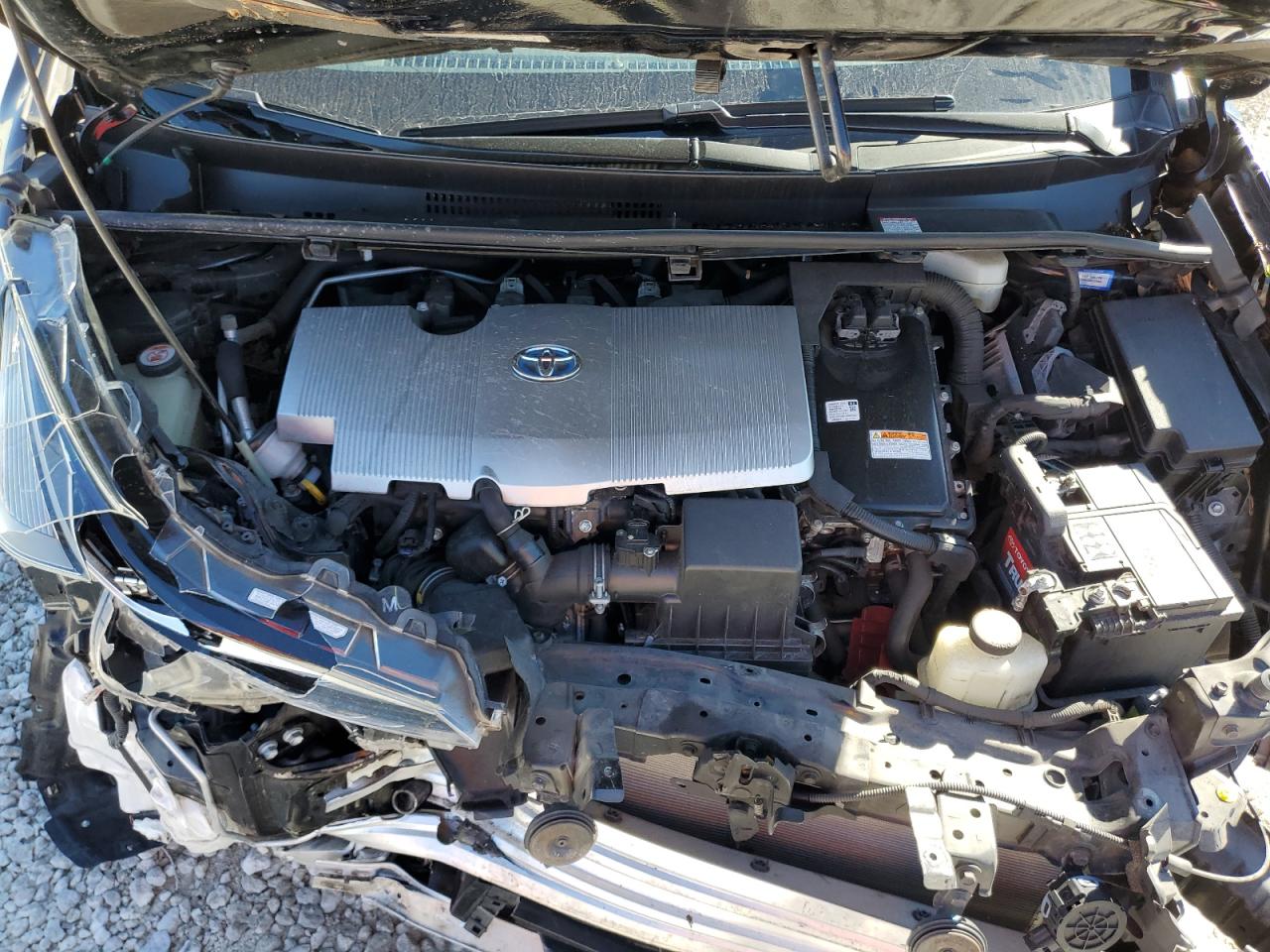 2019 Toyota Prius - Image 11