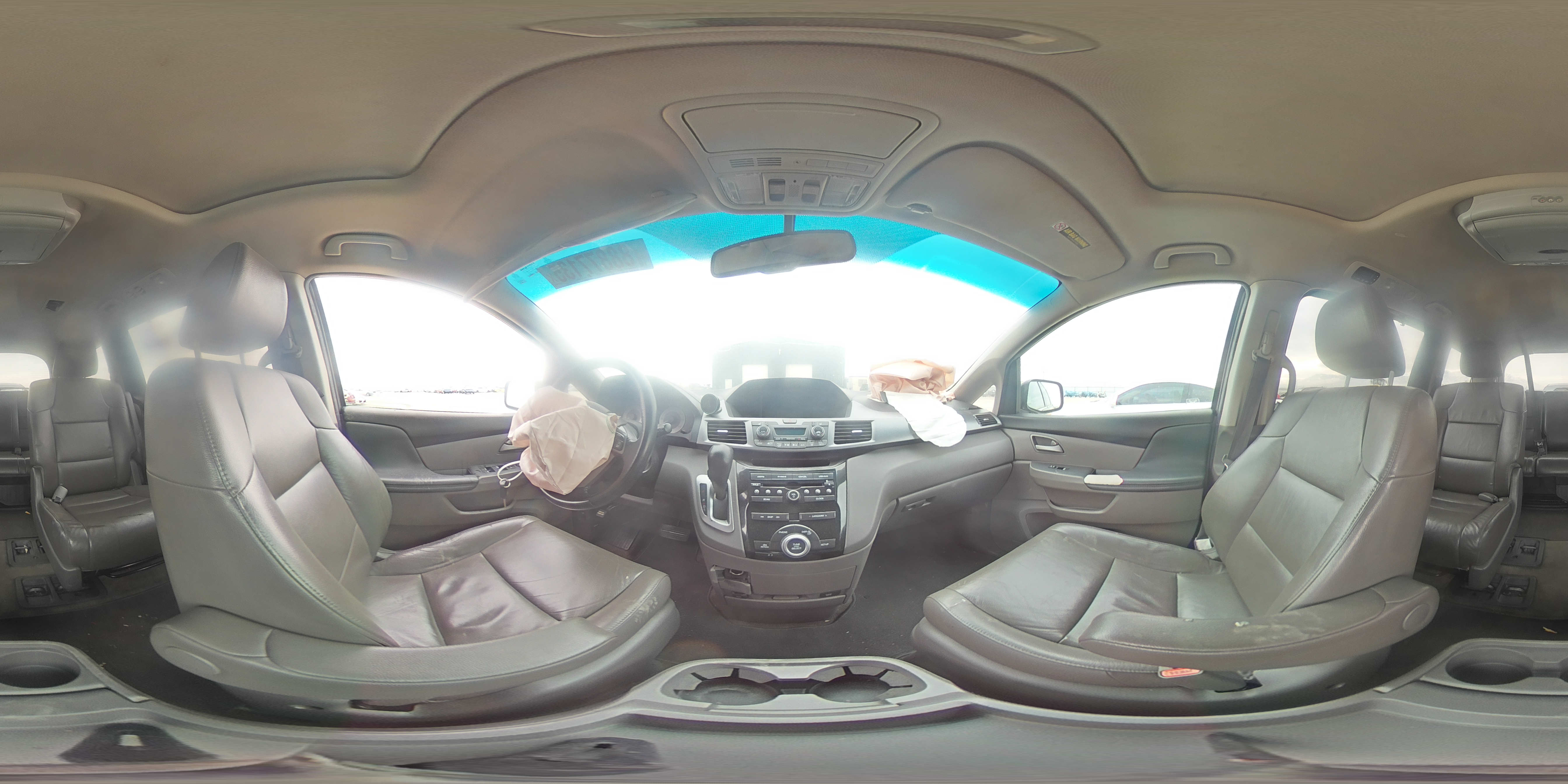 2012 Honda Odyssey - Image 14