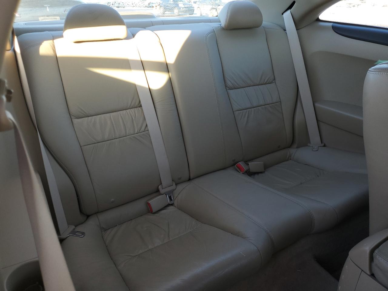 2003 Honda Accord - Image 10