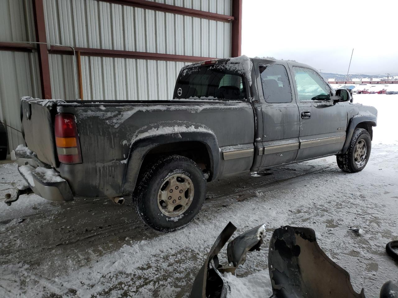2000 Chevrolet Silverado - Image 3