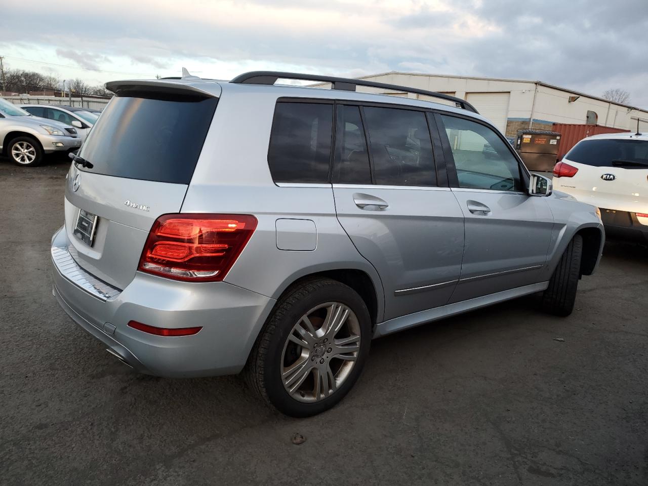 VIN WDCGG8JB2DG106840 2013 MERCEDES-BENZ GLK-CLASS no.3