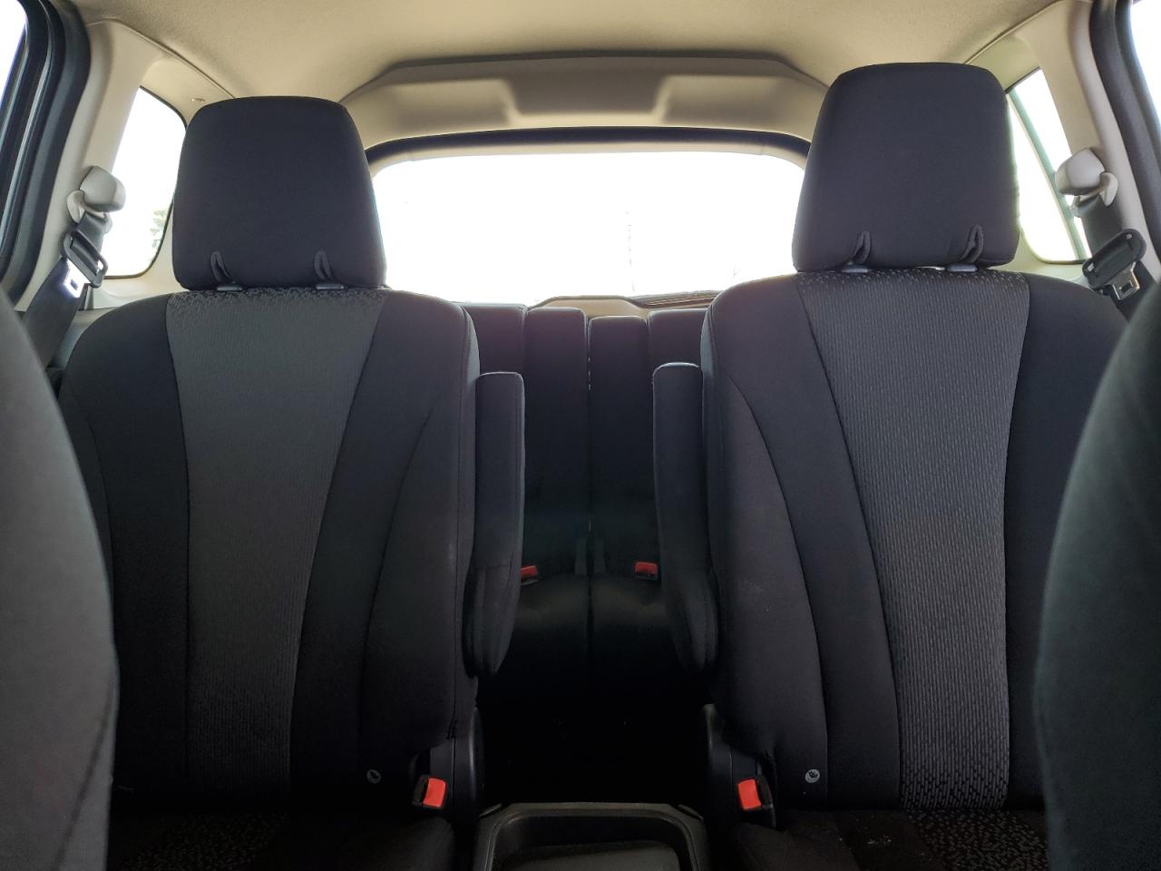 2012 Mazda 5 - Image 10