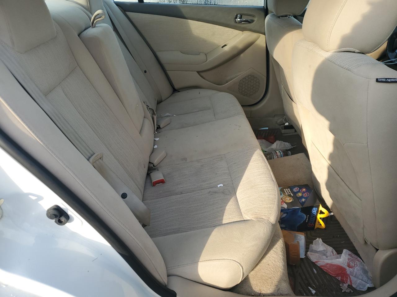 2012 Nissan Altima - Image 11