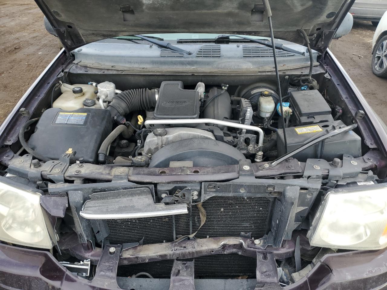 2008 GMC Envoy - Image 12