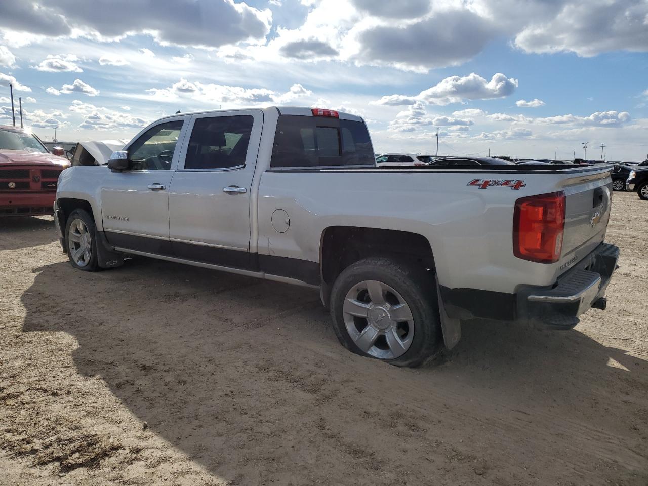 2016 Chevrolet Silverado - Image 2