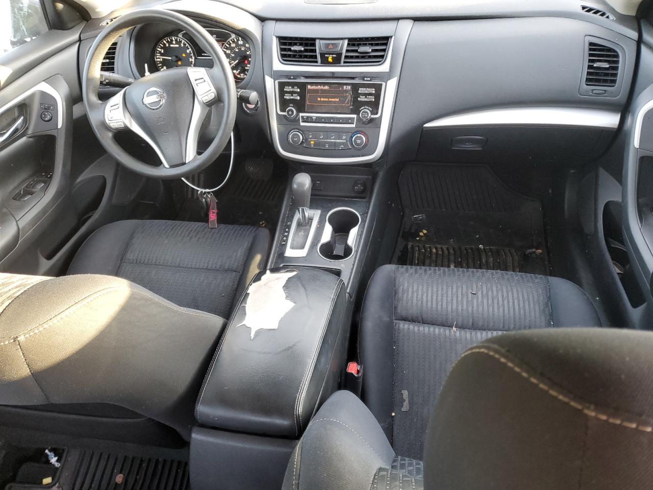 2016 Nissan Altima - Image 8