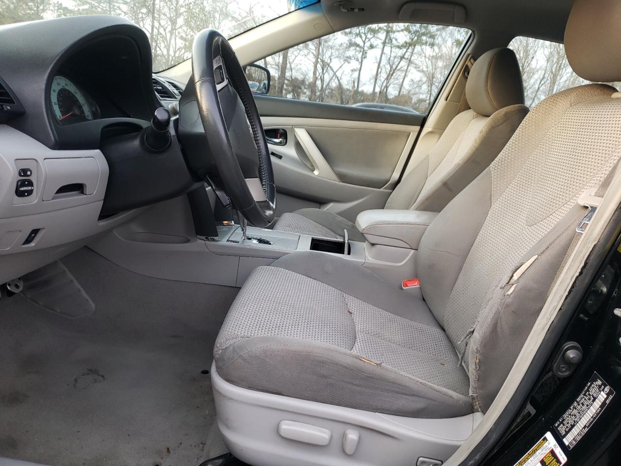 2011 Toyota Camry - Image 7