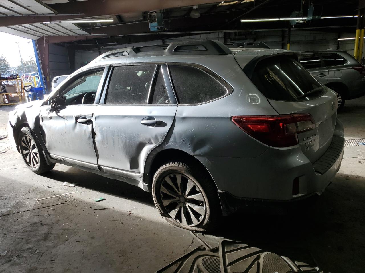 2015 Subaru Outback - Image 2