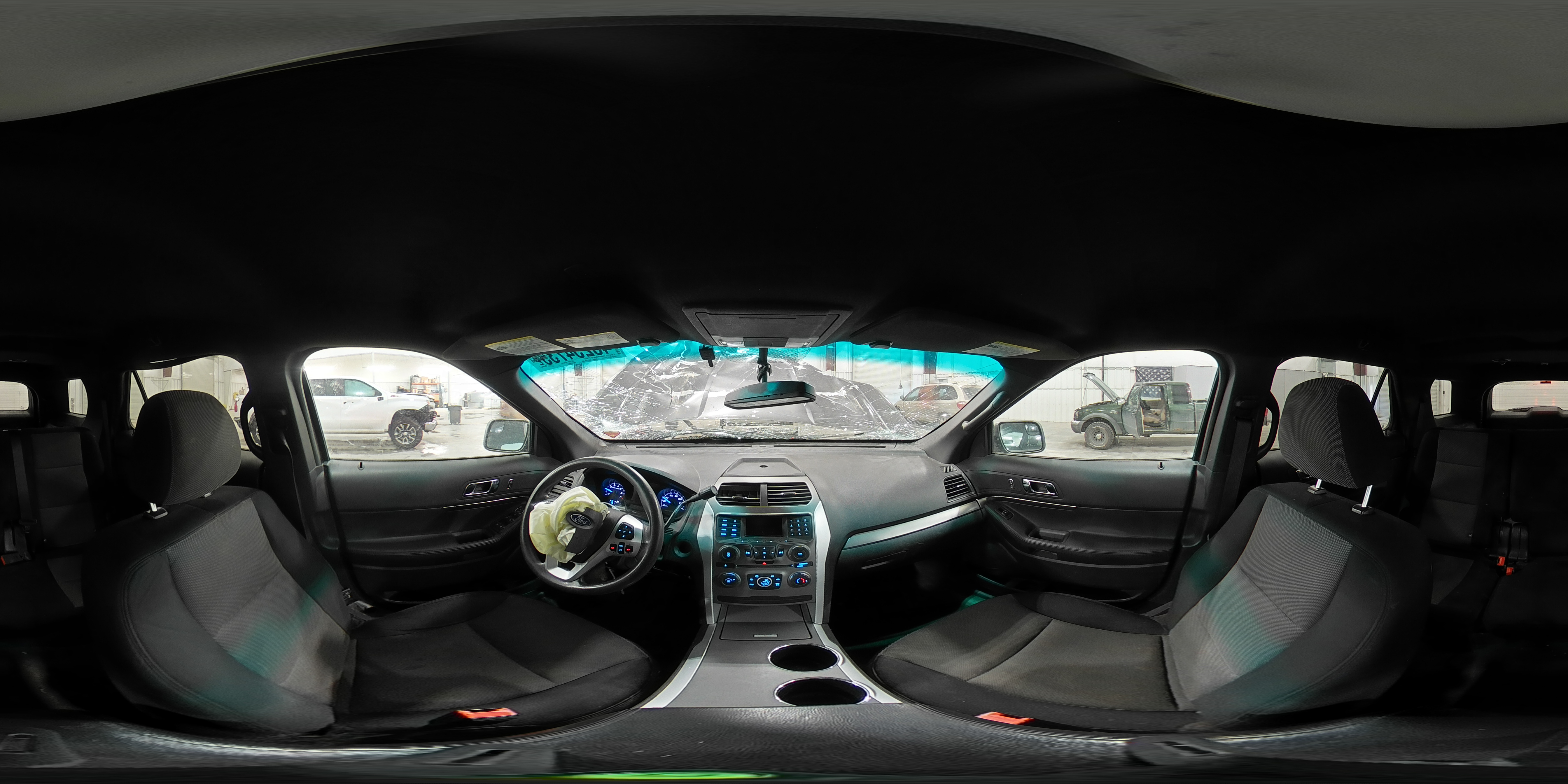 2013 Ford Explorer - Image 14