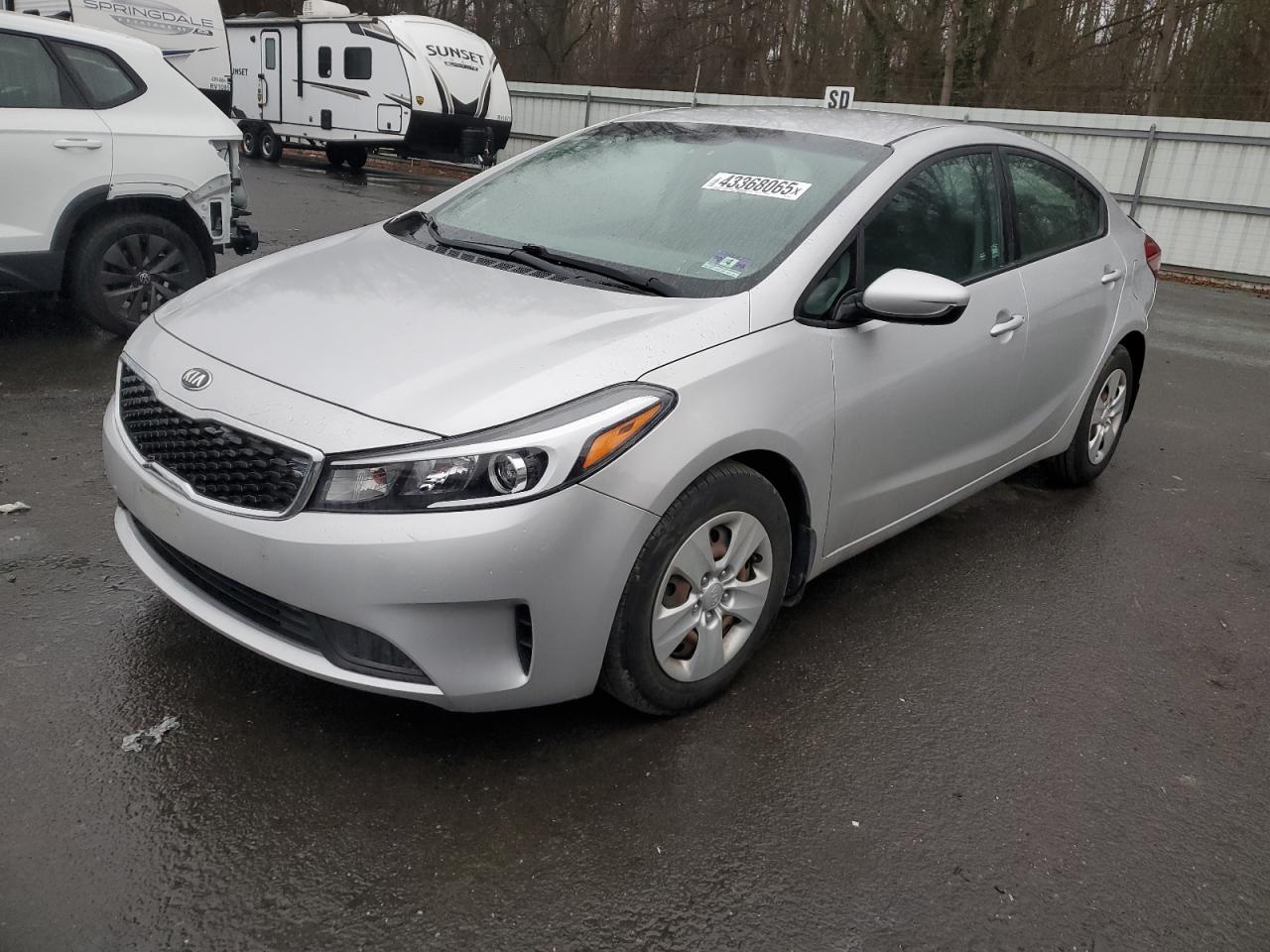 2017 Kia Forte - Image 1