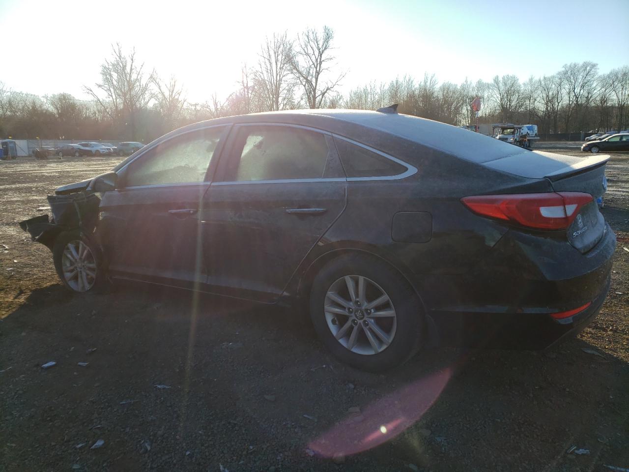 2015 Hyundai Sonata - Image 2