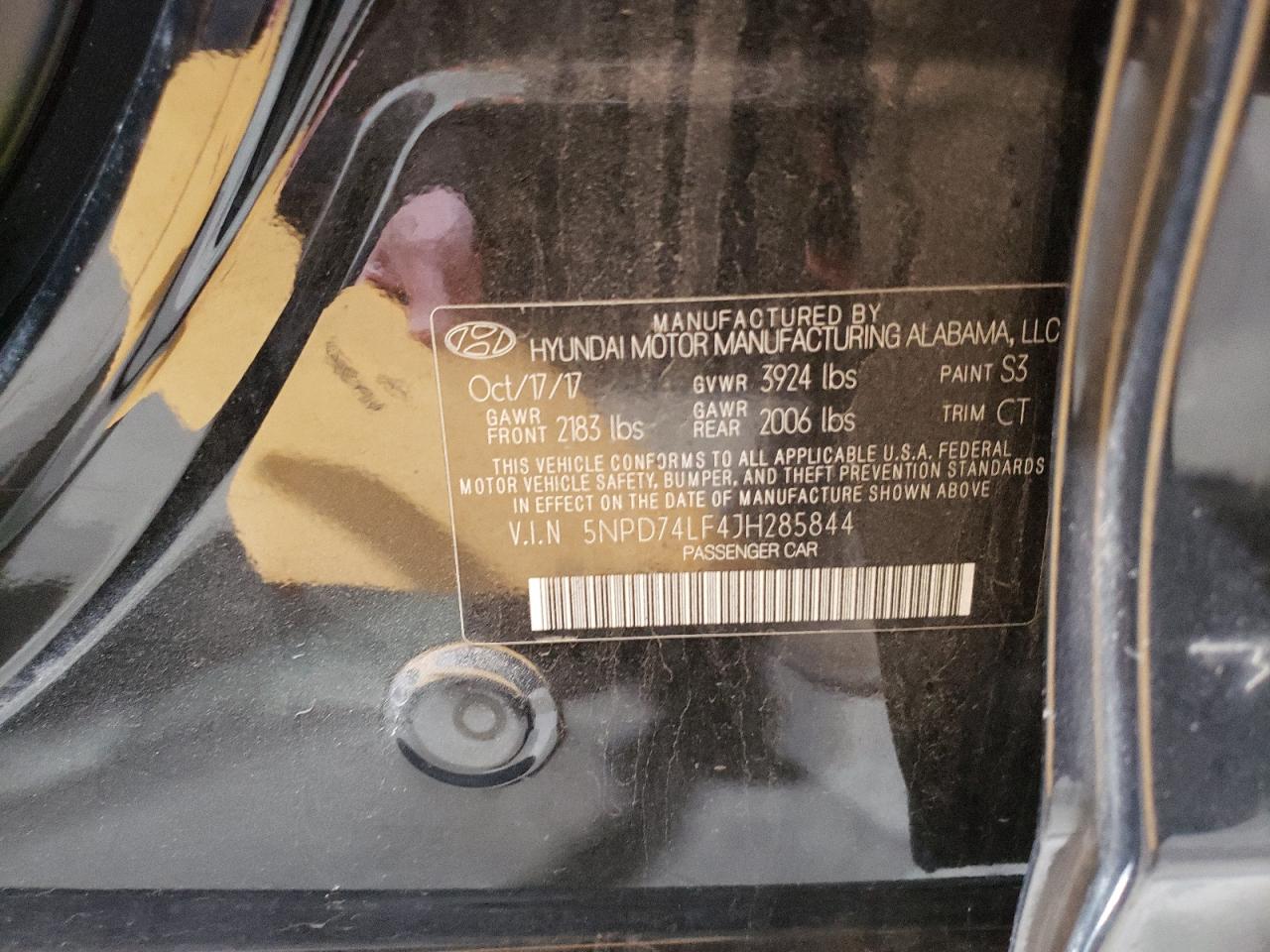 2018 Hyundai Elantra - Image 12