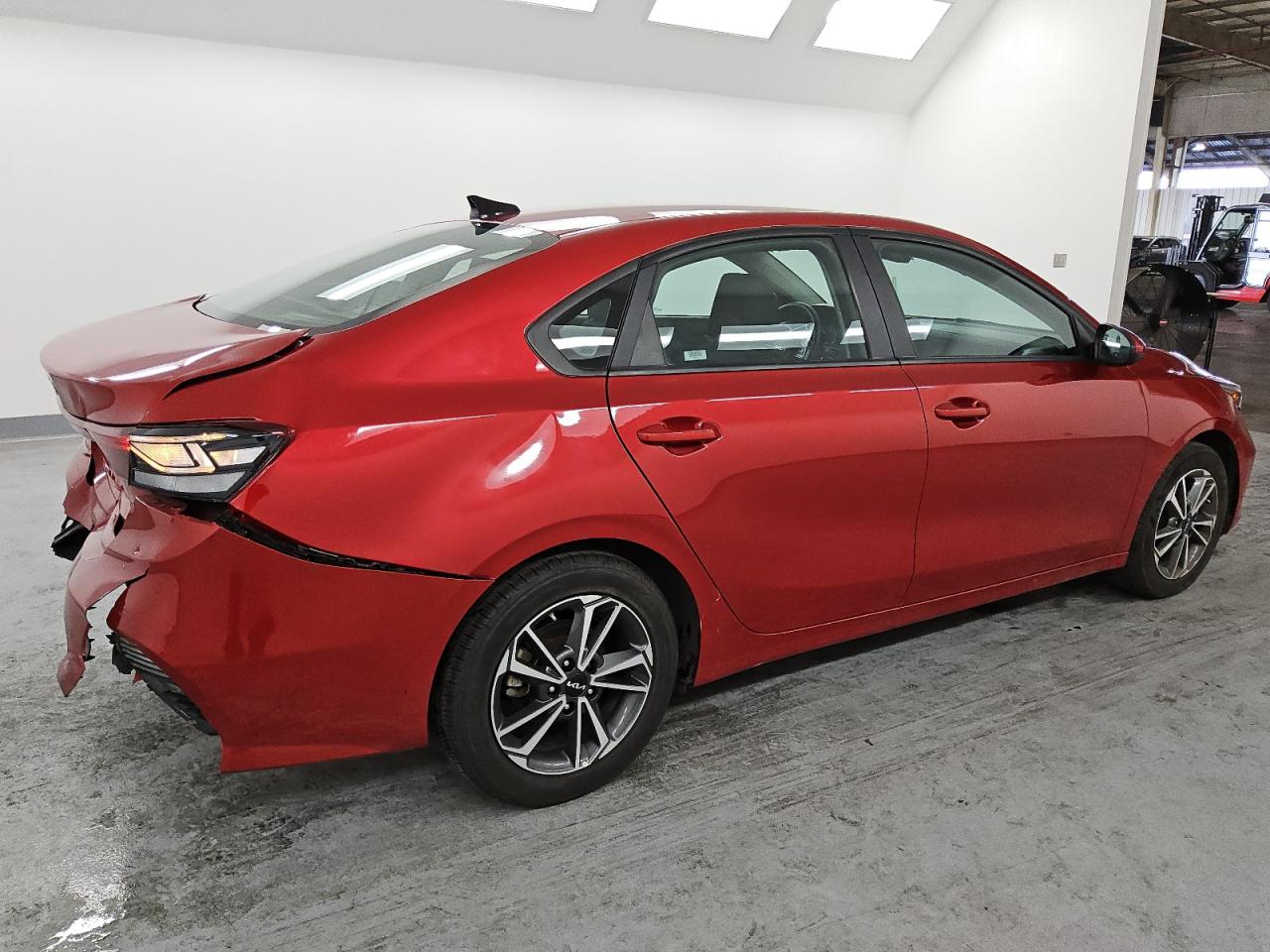 2023 Kia Forte - Image 3