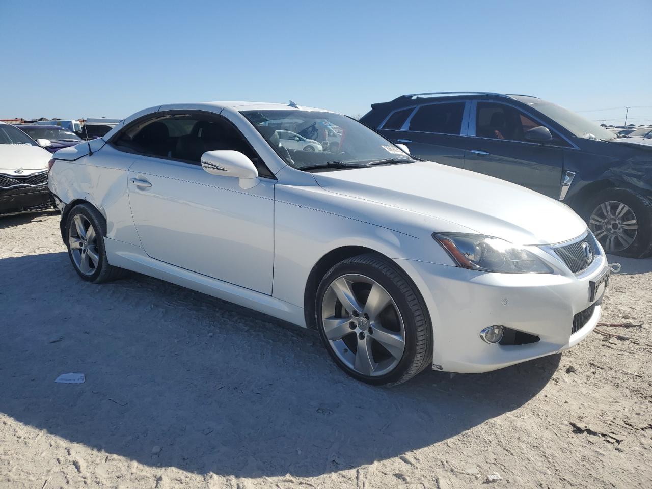 2010 Lexus IS - Image 4