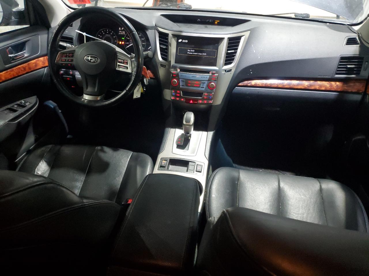 2012 Subaru Outback - Image 8