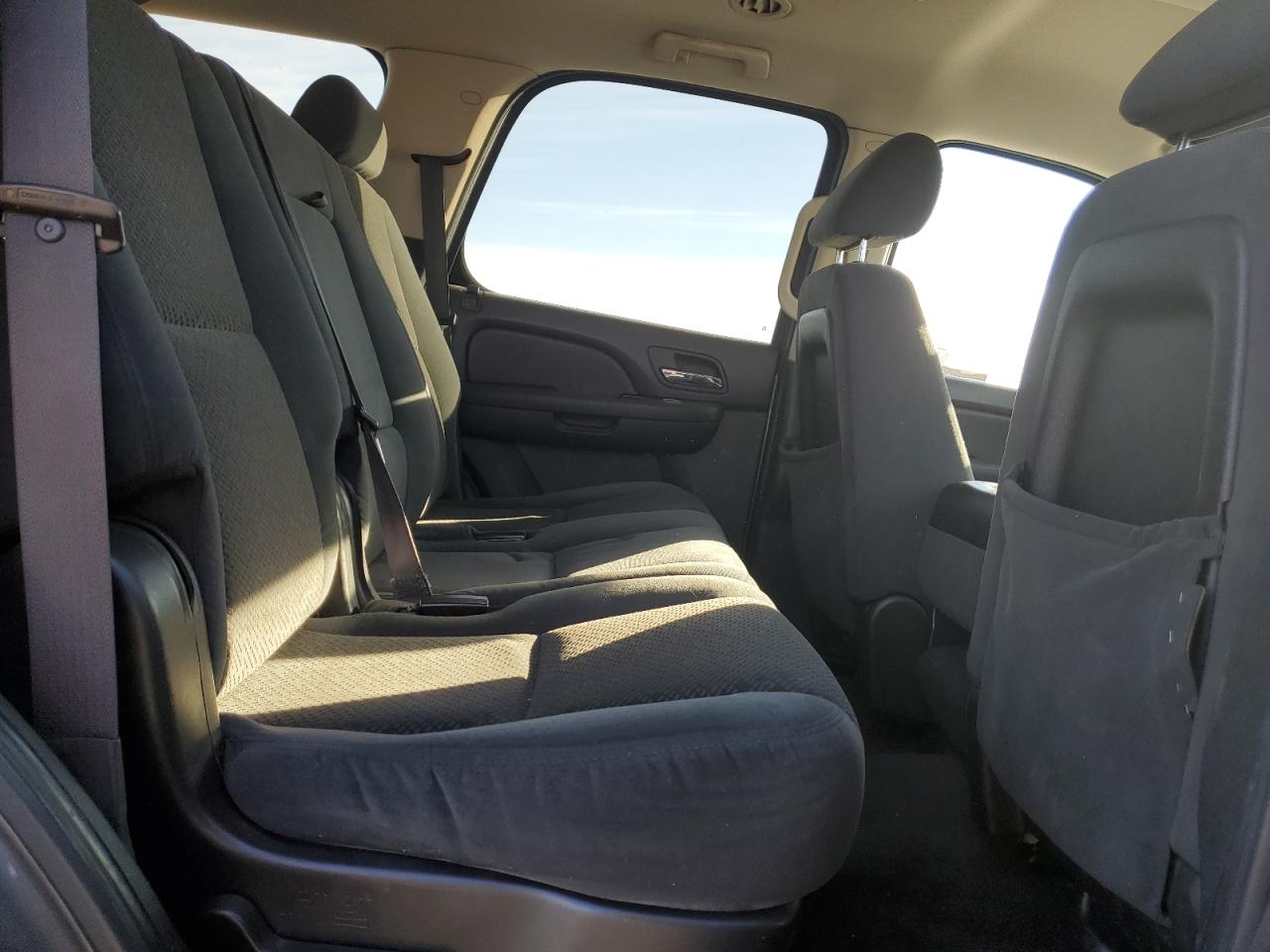 2007 Chevrolet Tahoe - Image 11
