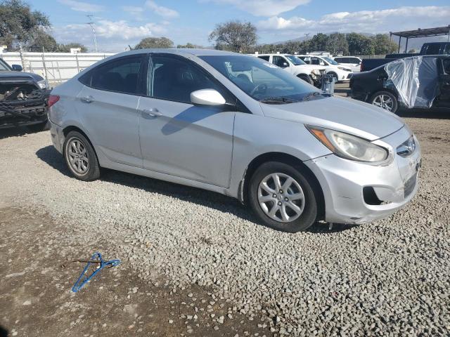  HYUNDAI ACCENT 2012 Srebrny