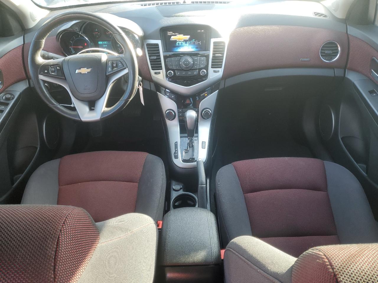 2013 Chevrolet Cruze - Image 8