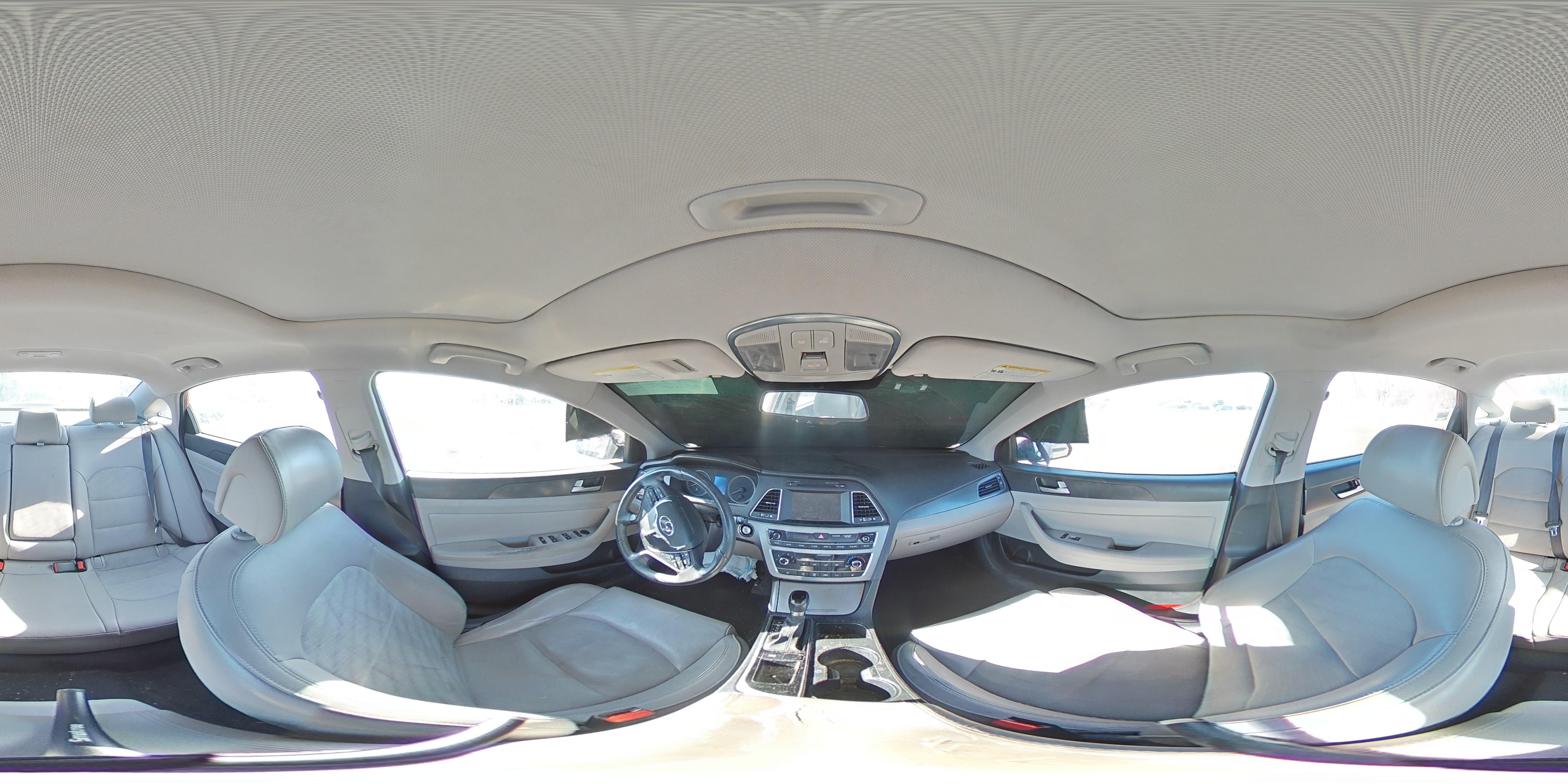 2016 Hyundai Sonata - Image 12