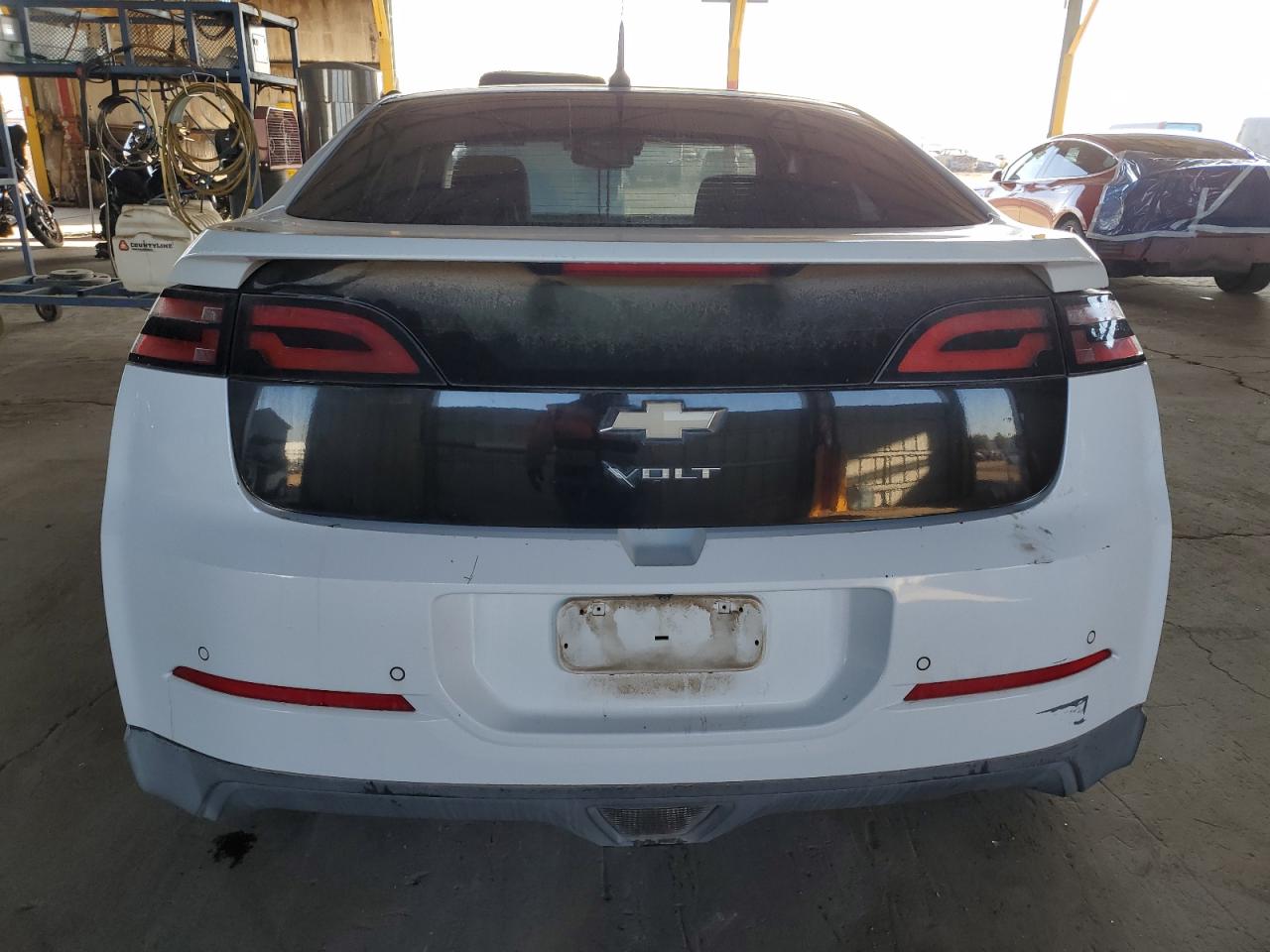 2012 Chevrolet Volt - Image 6