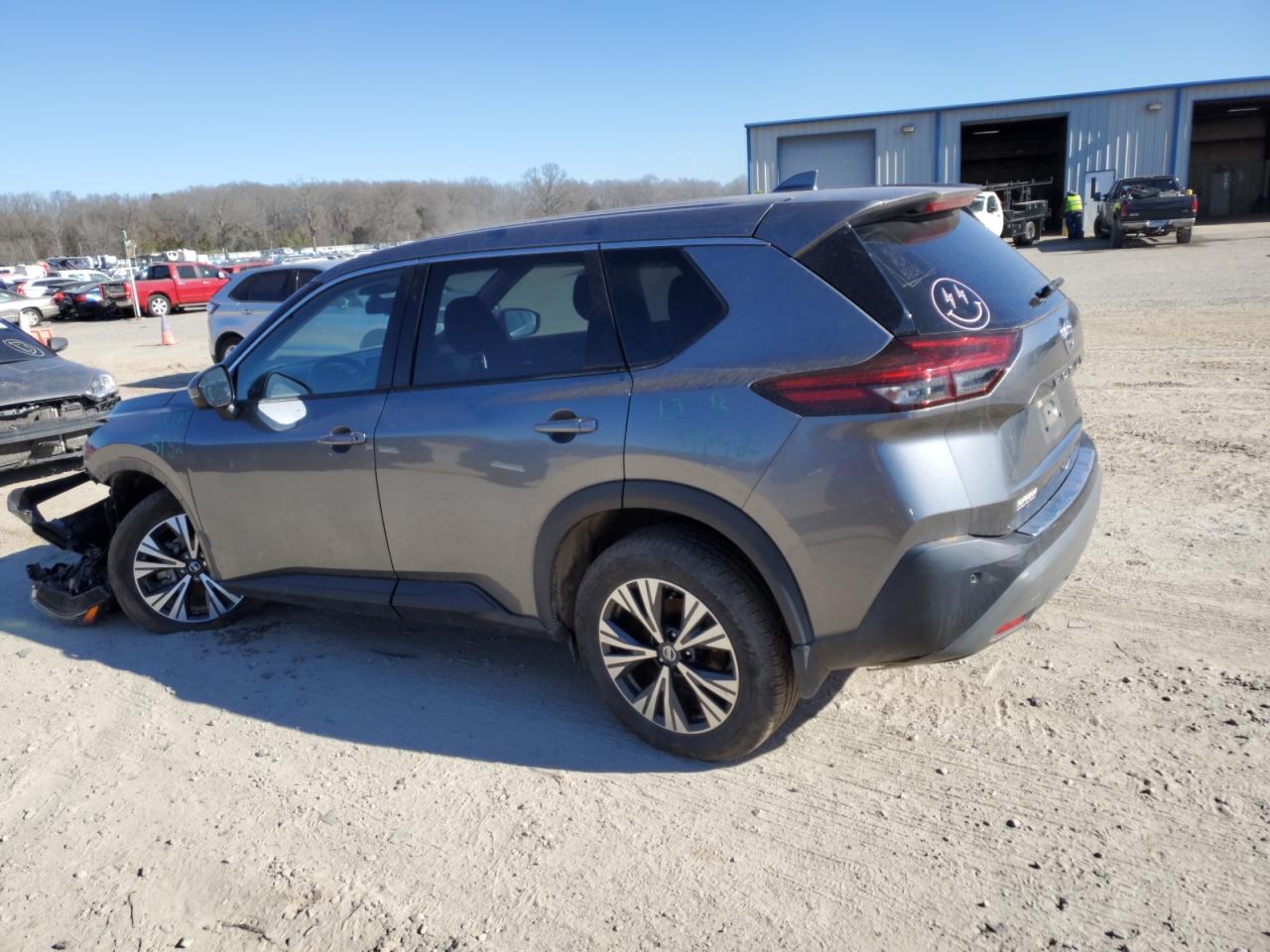 2021 Nissan Rogue - Image 2