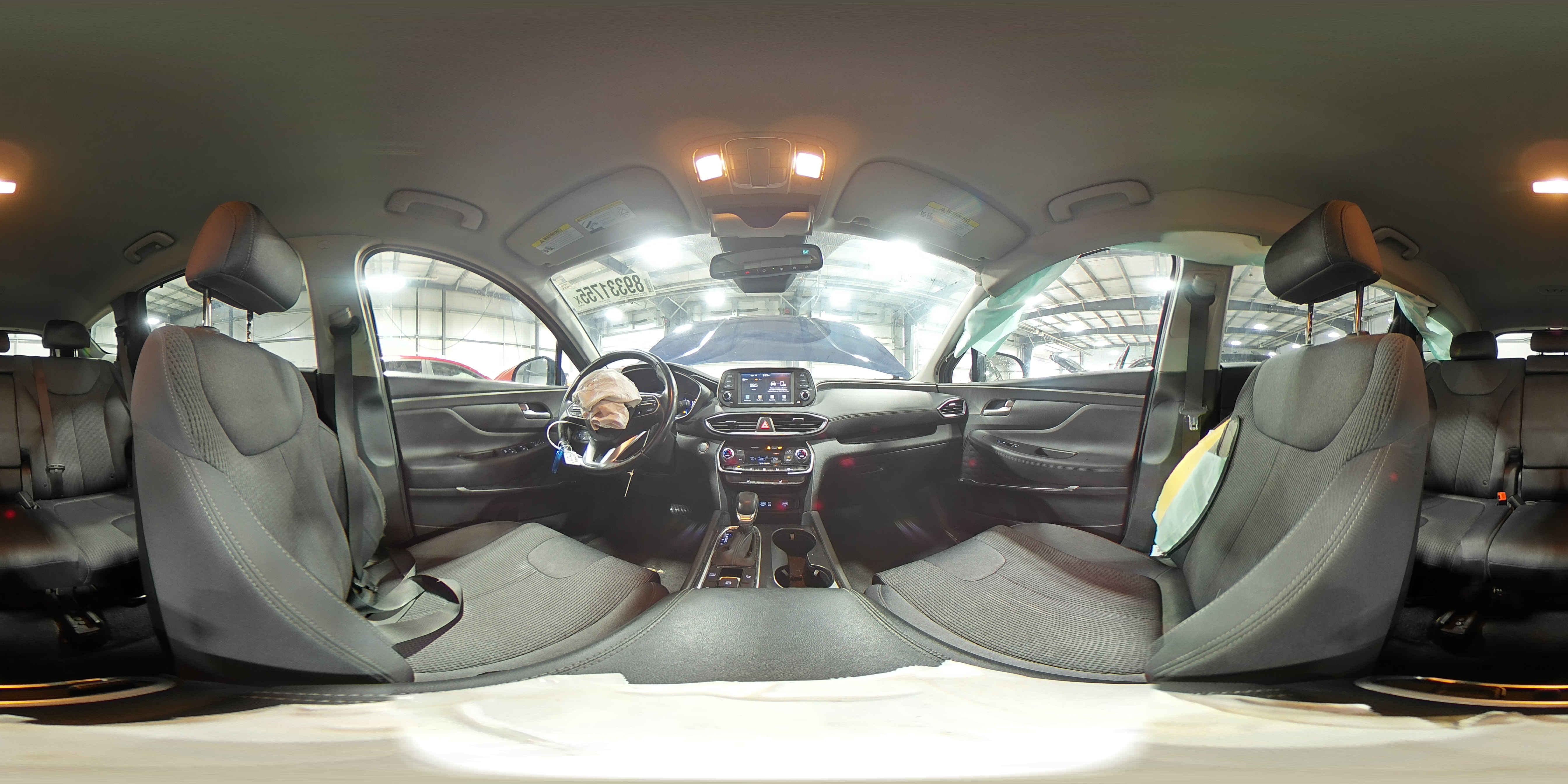 2019 Hyundai Santa Fe - Image 15