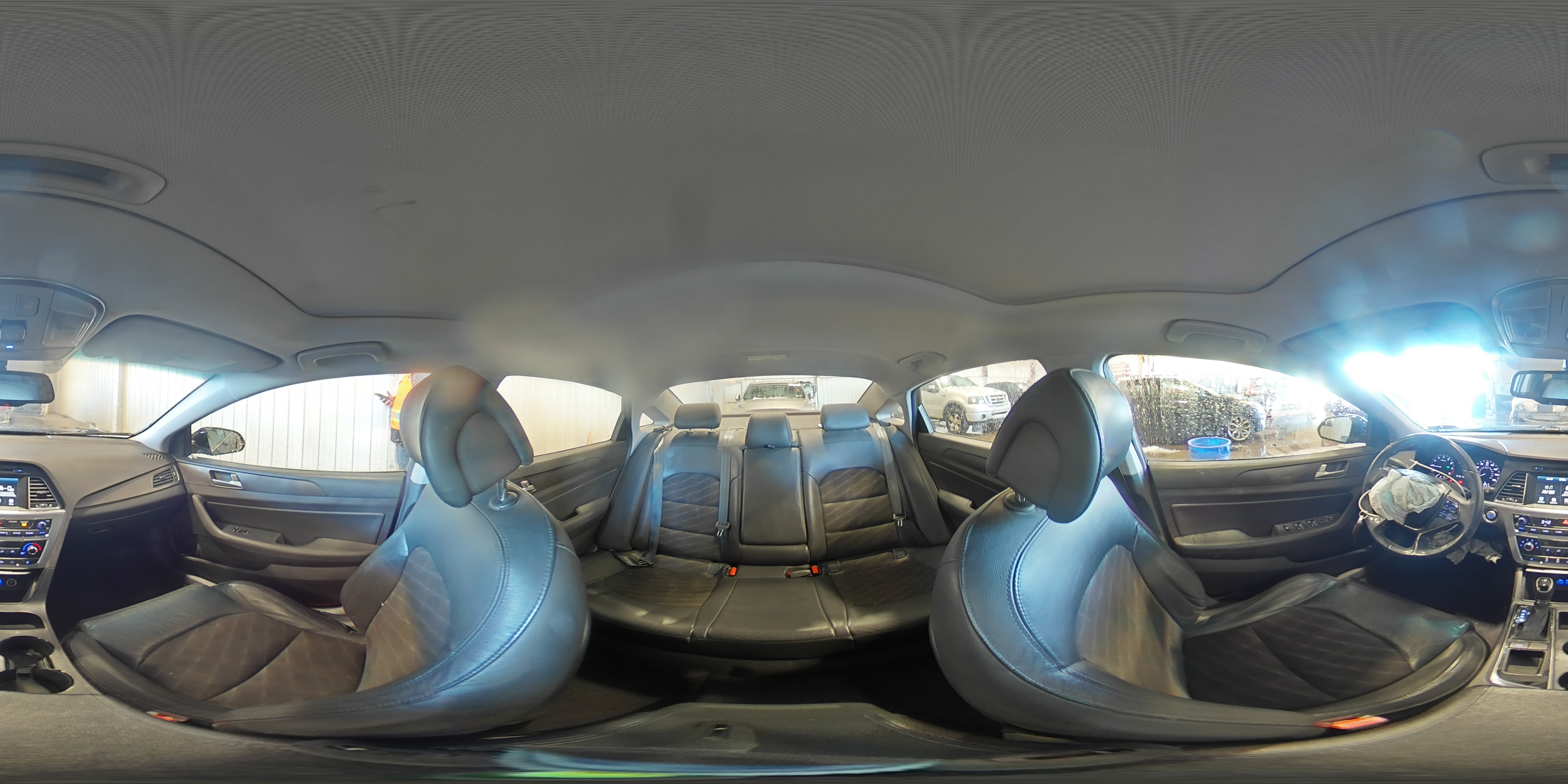 2017 Hyundai Sonata - Image 14