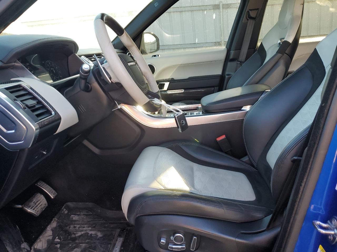 2019 Land Rover Range Rover Sport Svr VIN: SALWZ2SE9KA872333 Lot: 42719595