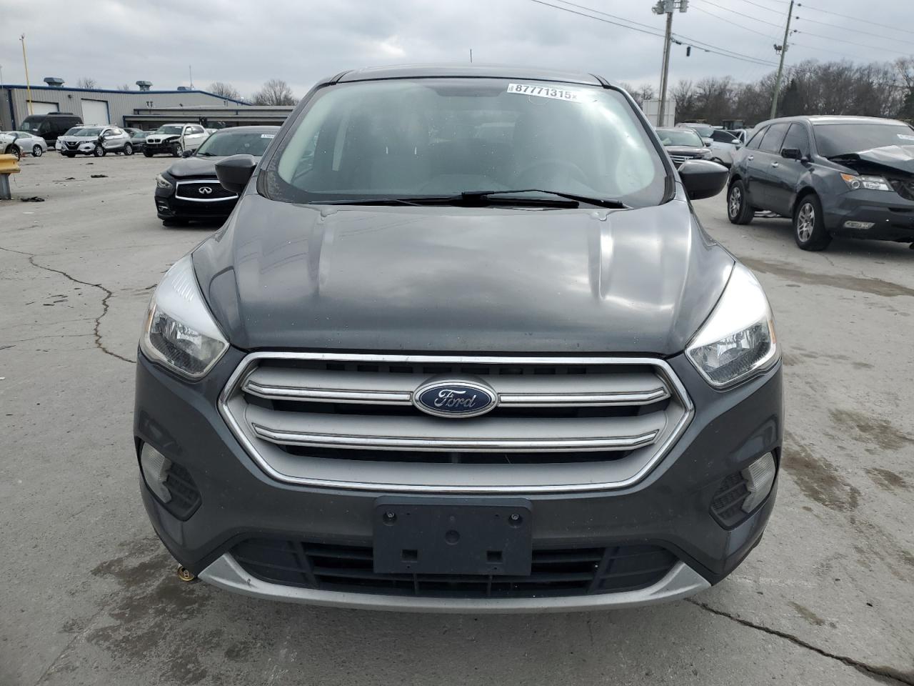 VIN 1FMCU9GD0KUC33916 2019 FORD ESCAPE no.5