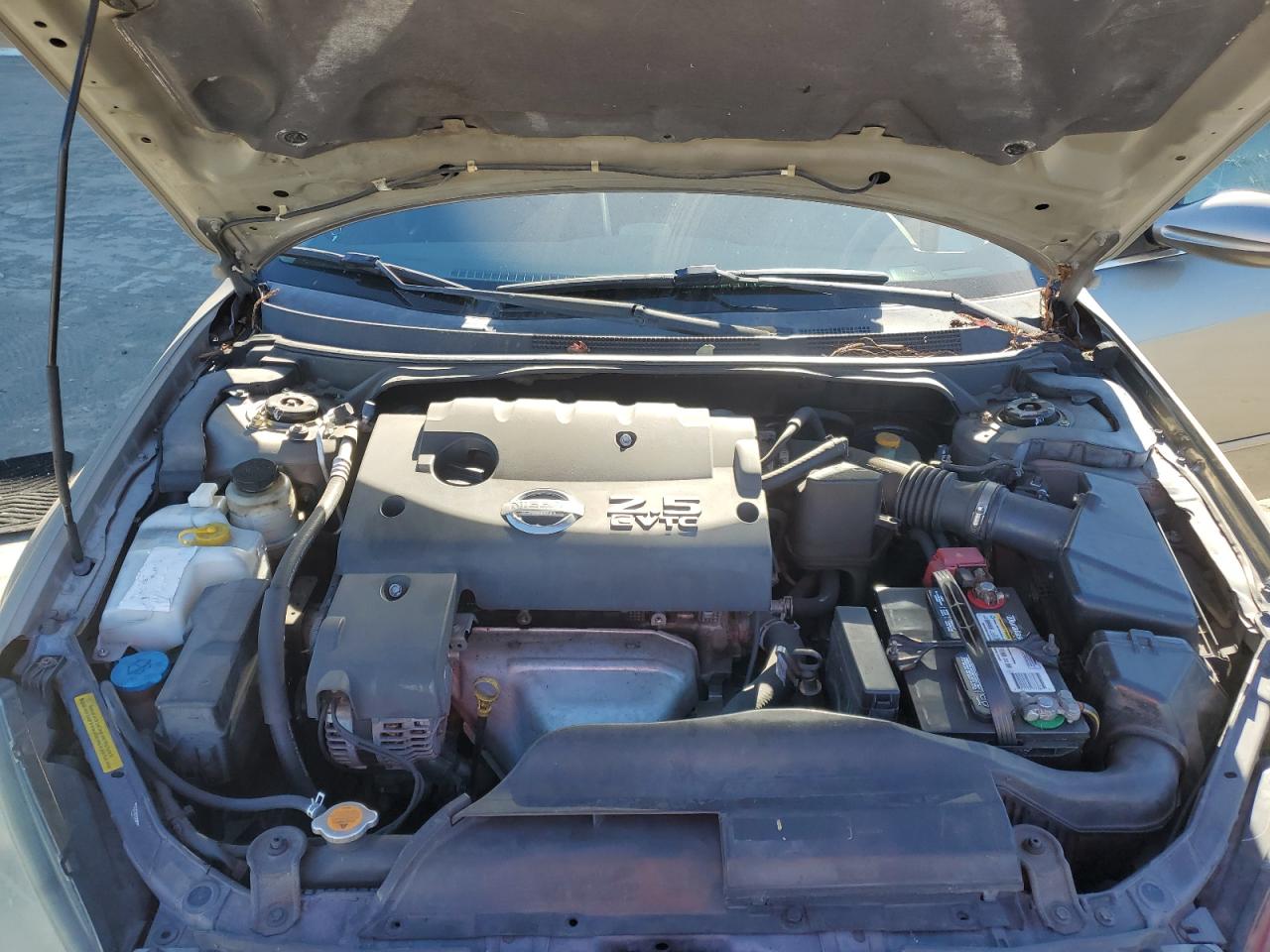 2005 Nissan Altima - Image 13