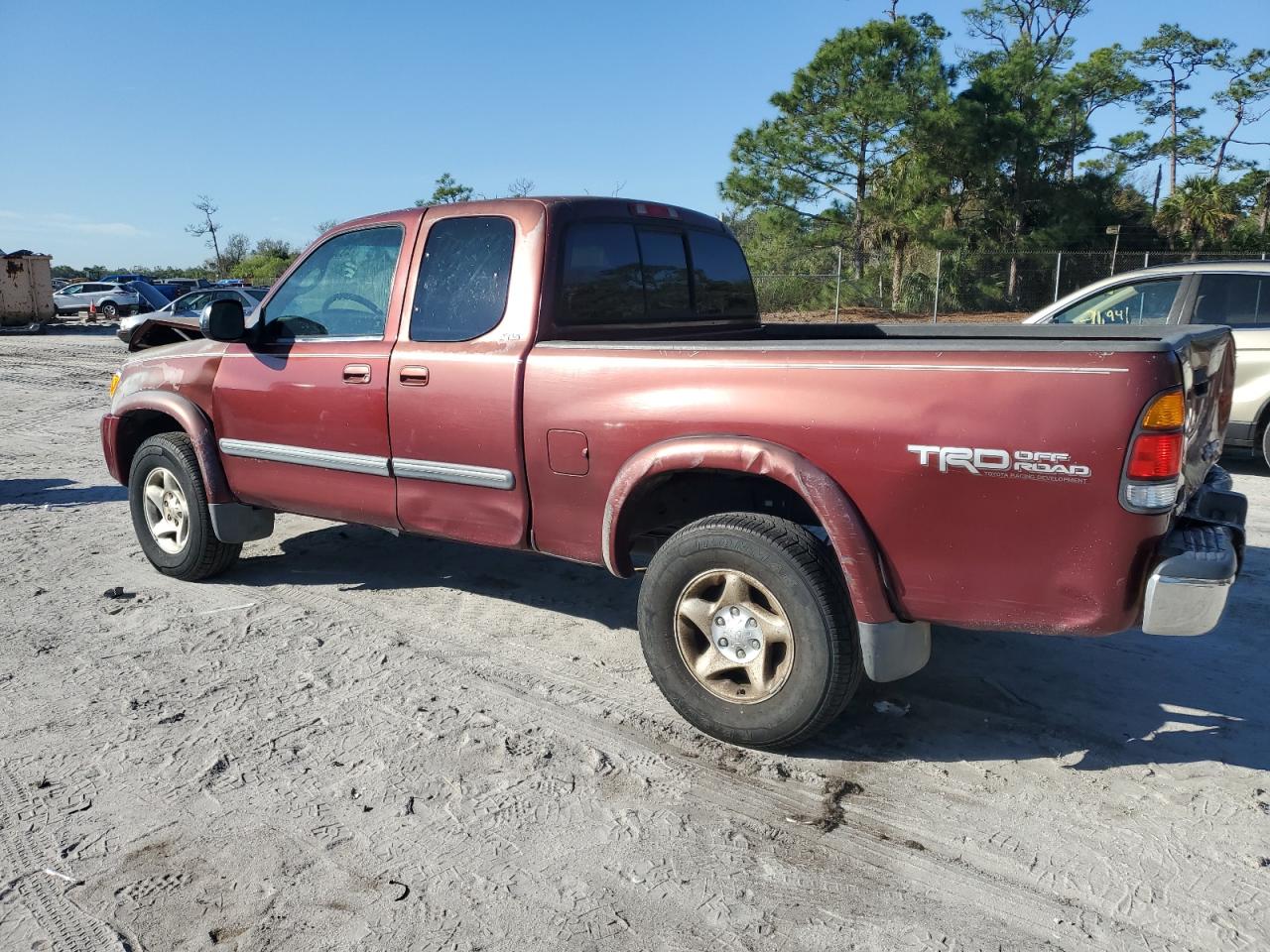 2003 Toyota Tundra - Image 2